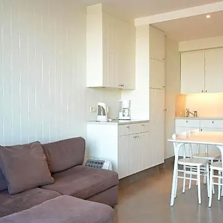 On The Coast With Access Hotel Koksijde