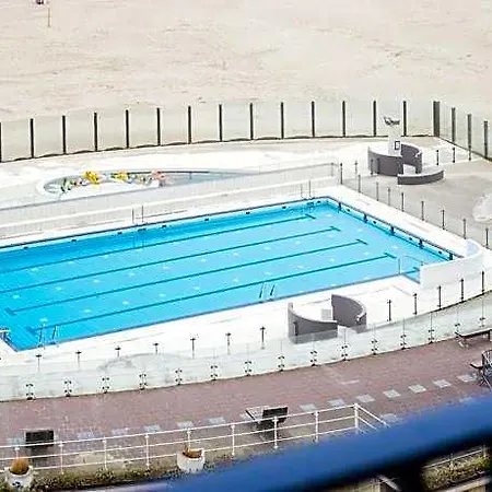 On The Coast With Access 4* Koksijde